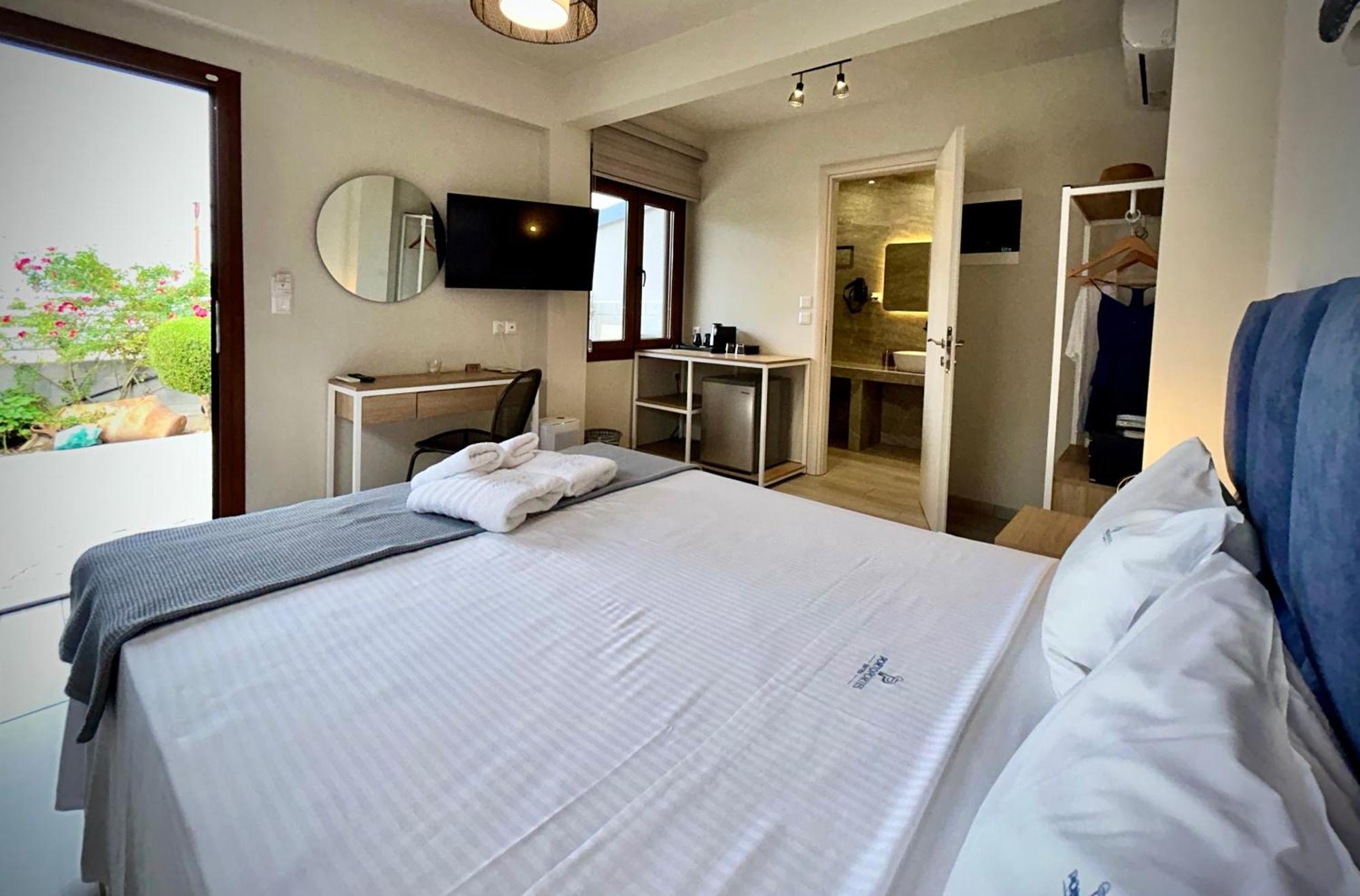 Porto Portes Suites Nea Poteidaia Dış mekan fotoğraf