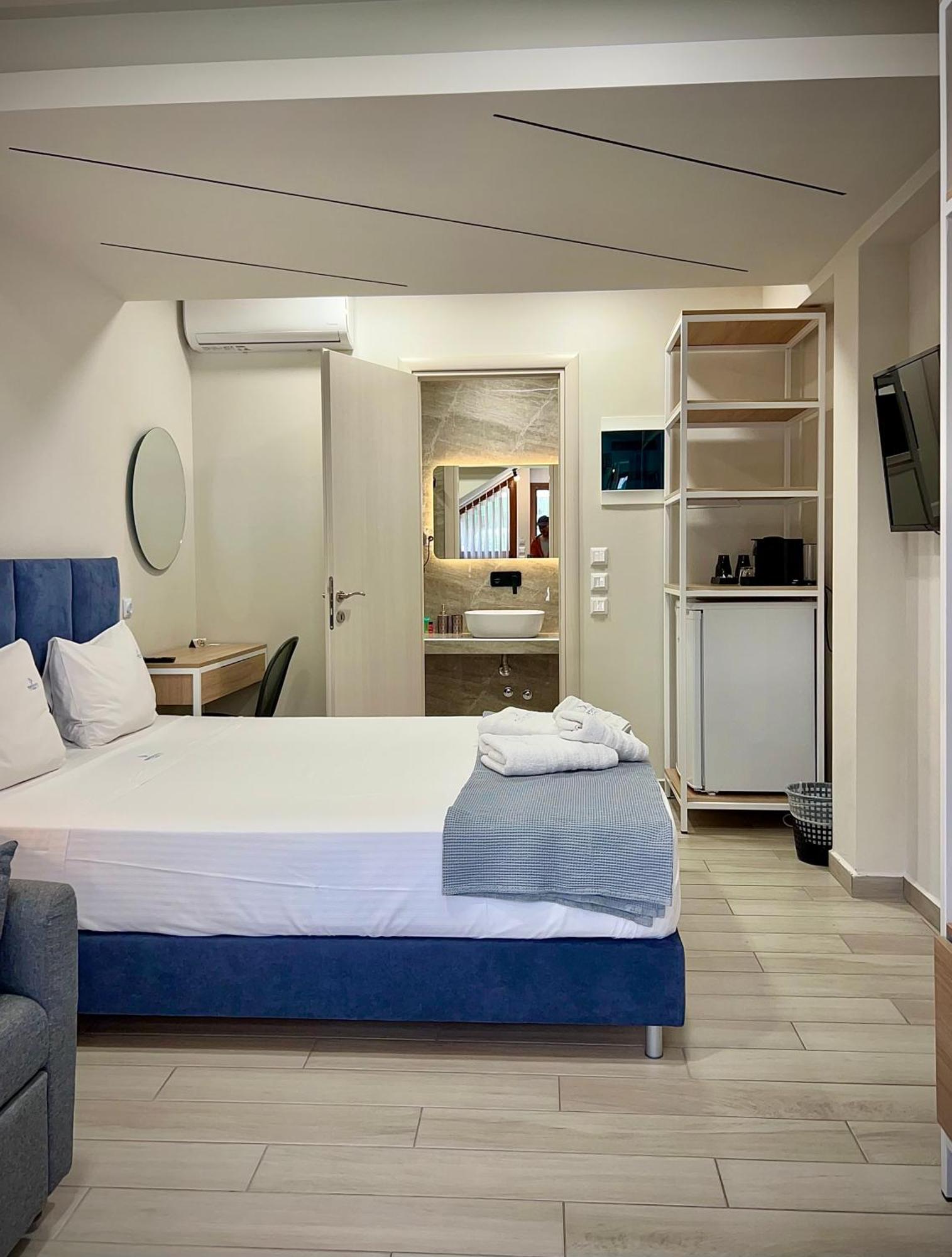 Porto Portes Suites Nea Poteidaia Dış mekan fotoğraf